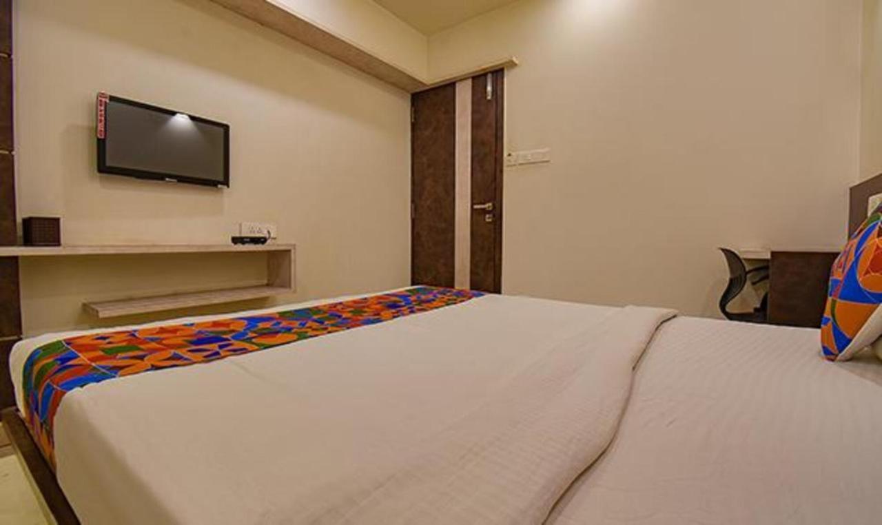 Fabhotel Royce Studio Apartments - Nr Pune International Airport Eksteriør billede